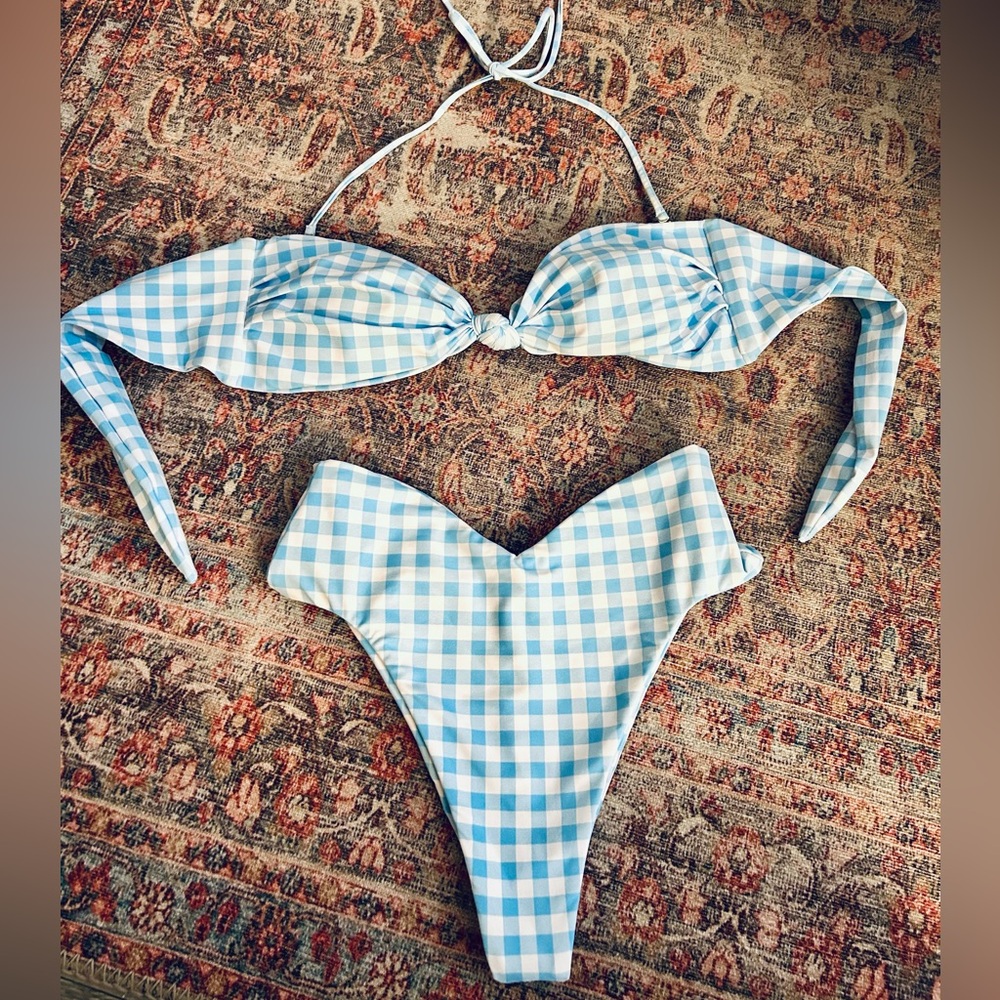 SKATIE BIKINI LYNDI TOP AND MELLY BOTTOM